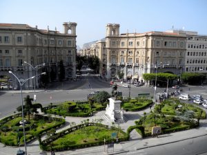 Piazza-Giulio-Cesare-2